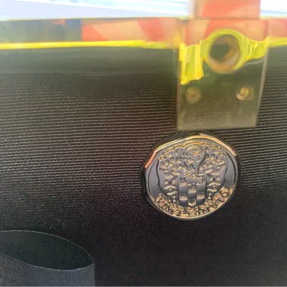 Sparkly Clutch - Picture 4 of 6